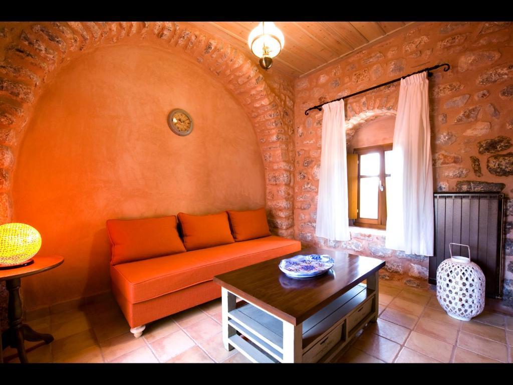Aparthotel Arapakis Historic Castle Pírgos Dhiroú Zimmer foto