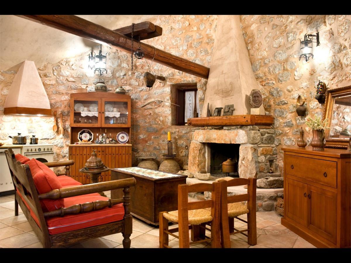 Aparthotel Arapakis Historic Castle Pírgos Dhiroú Zimmer foto